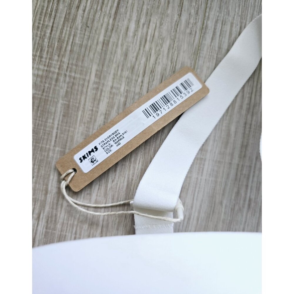 Skims Fits Everybody White Marble Underwire Lined Strapless Convertible Bra 46D - Picture 8 of 11